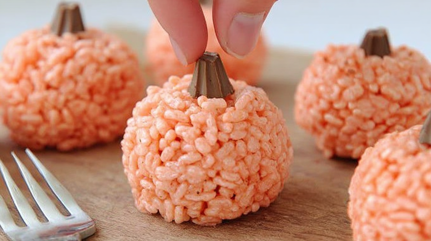 Rice Krispie Treat Pumpkins with Halloween decorations